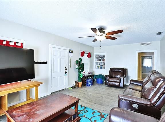 5th image of 1224 13th St