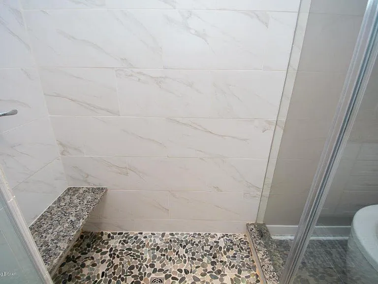 1704 Coral Ct — Photo 48