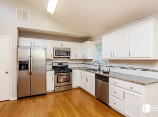 5730 Princeton Oaks Dr, Buford, GA 30518