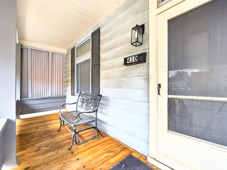 410 Kendall St — Photo 21