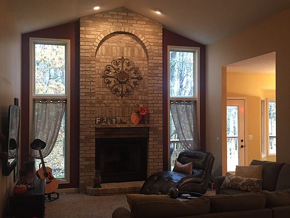 4th image of 6218 Miramonte Dr NE
