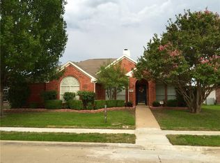 813 Summit Run, Lewisville, TX 75077