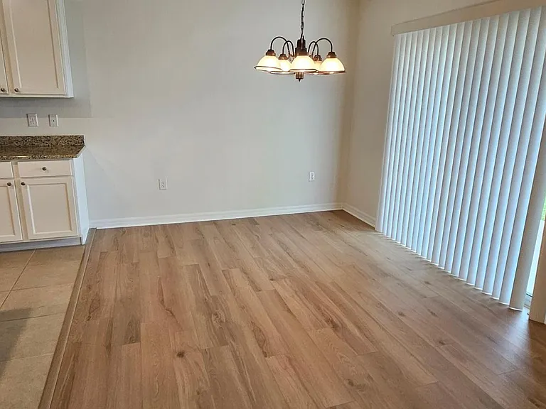 2836 Greenleaf Ter — Photo 5