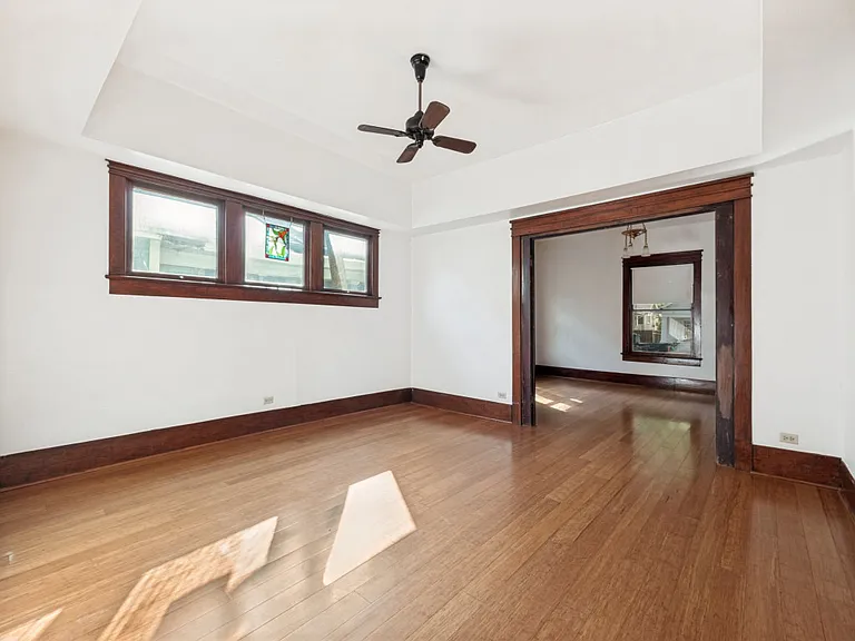 5623 Victor St — Photo 7