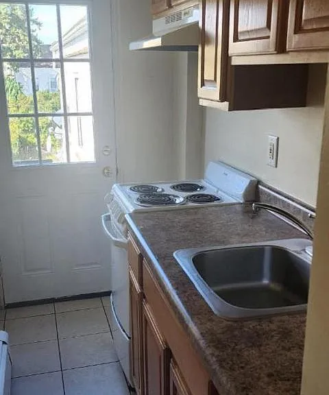 1349 Dekalb St #3 — Photo 4