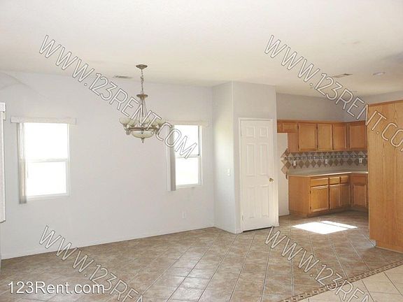 5th image of 44036 Parkview Ln