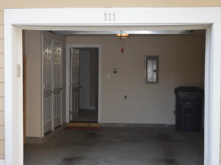 10410 Sablewood Dr #102 — Photo 24