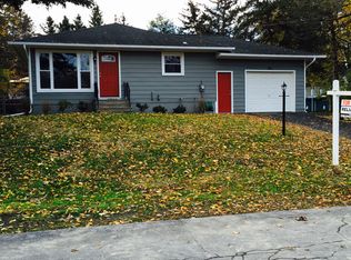 5 Loretta Ln, Castleton, NY 12033