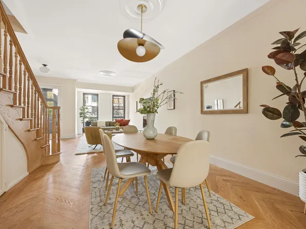 198 Putnam Avenue image 3 of 23