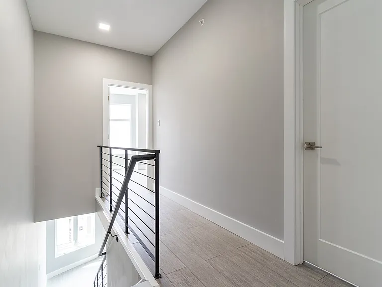 1731 Ingersoll St #B — Photo 8