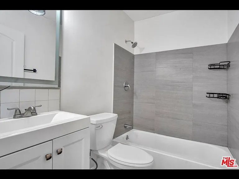 1613 Exposition Blvd #1613 — Photo 3