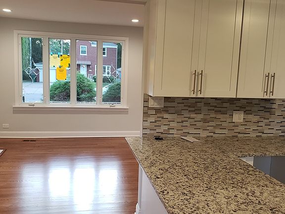 4th image of 1343 Norfolk Ave