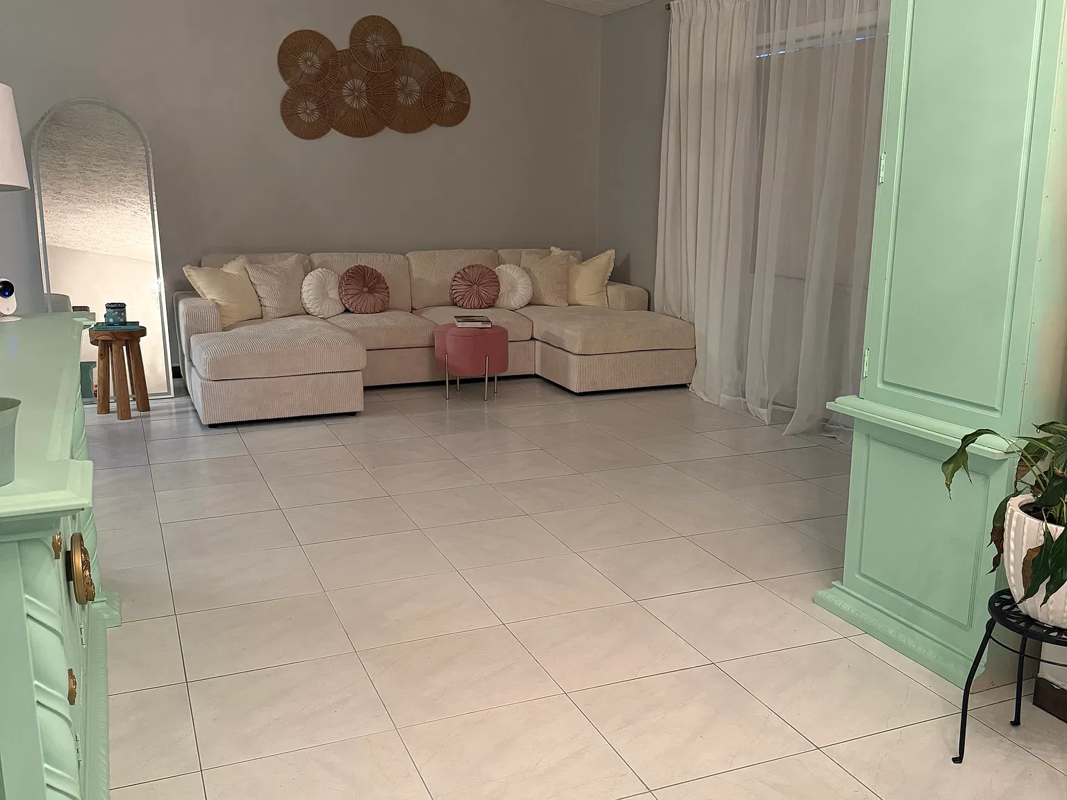 3 bed, 1794 sqft, $2,500 — Photo 4
