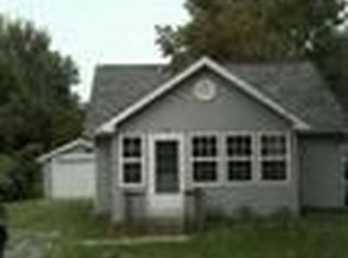 923 Howard St, Algonac, MI 48001