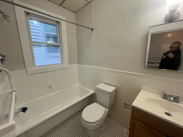 721 Broadway #4 — Photo 6