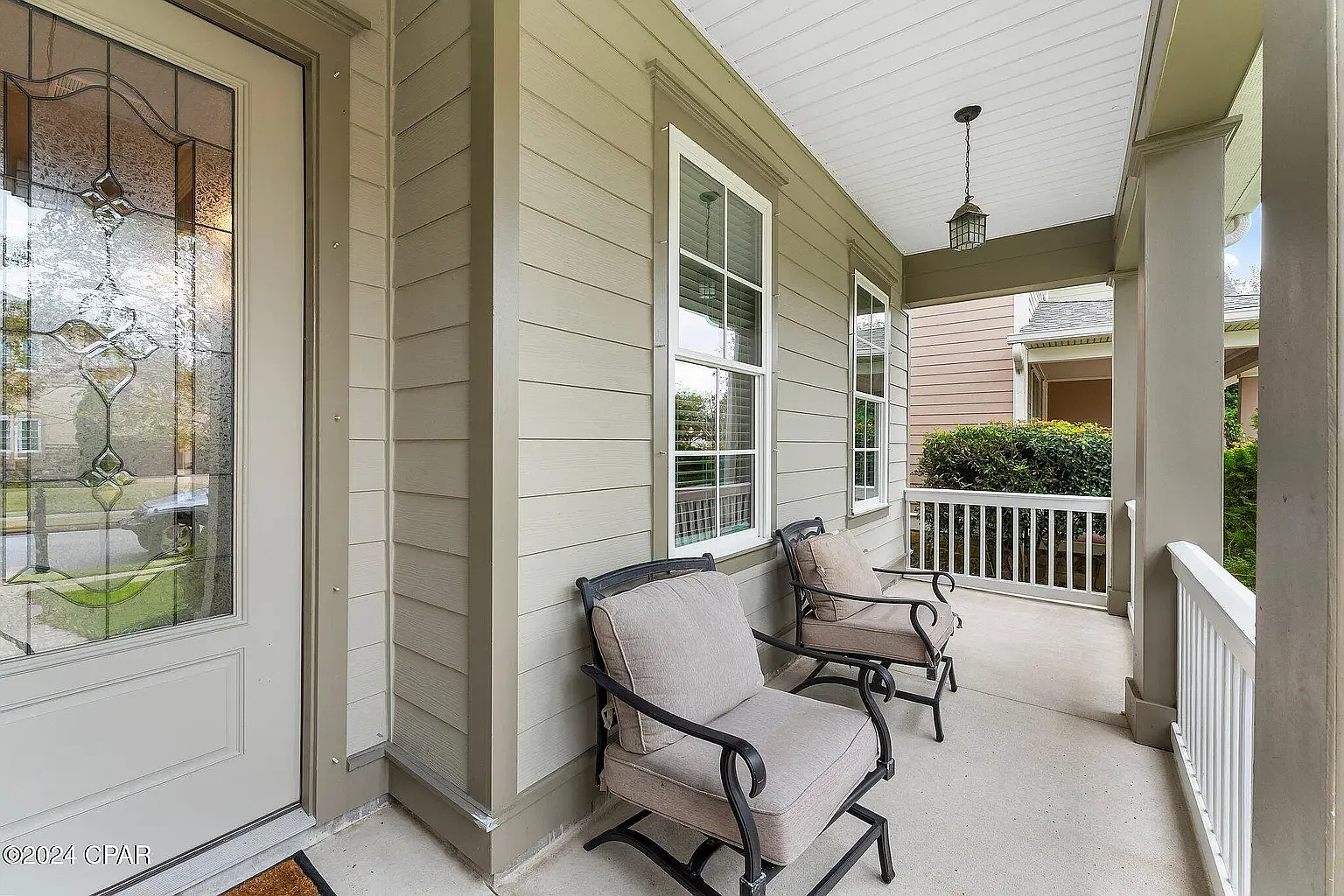 3 bed, 1945 sqft, $4,900 — Photo 4