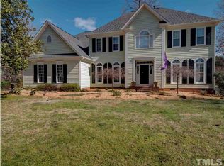 1612 Olde Chimney Ct, Raleigh, NC 27614
