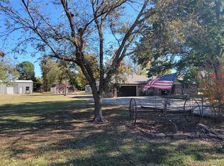15090 N 251st Rd, Okmulgee, OK 74447