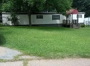20 Salem Dr, Hampton, GA 30228