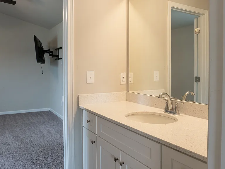 197 Jodi Pl — Photo 53