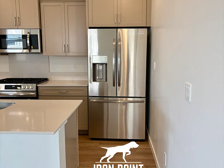 8271 W White Willow St — Photo 10
