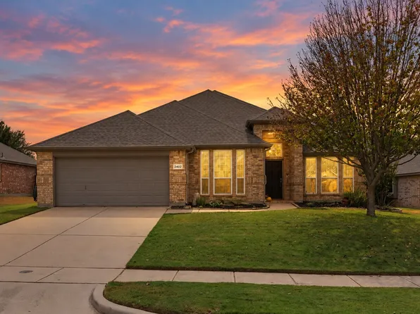 2402 Mallory Dr, Corinth, TX 76210