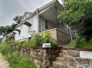 1221 Prospect Ave, Saint Joseph, MO 64501