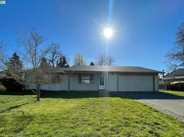 617 Hartke Loop, Oregon City, OR 97045