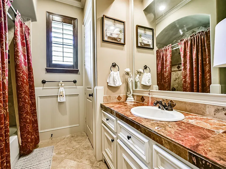 7603 Catalina Island Dr — Photo 31