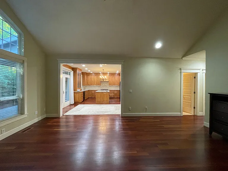 11234 SW Maypark Ct — Photo 14