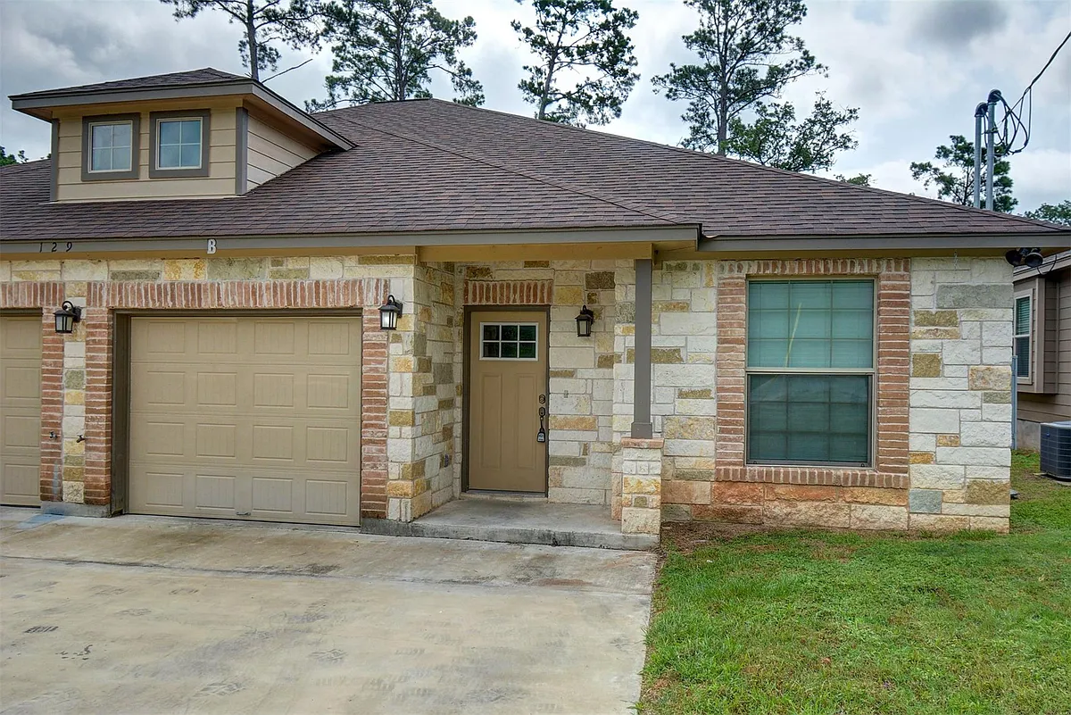 Building Photo - 129 N Kaupo Dr #B