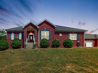 2168 Oregon Rd, Salvisa, KY 40372