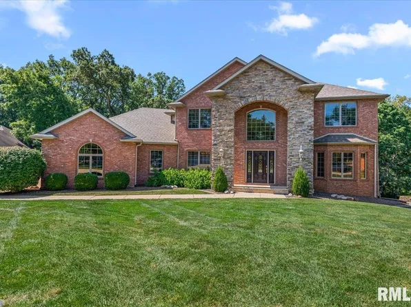 47 Woodland Trl, Rochester, IL 62563