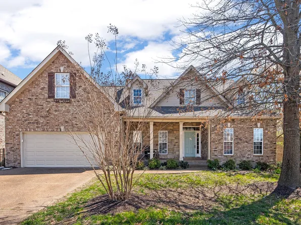 477 Summit Oaks Dr, Nashville, TN 37221
