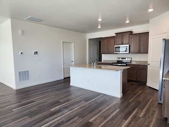 Open Kitchen
