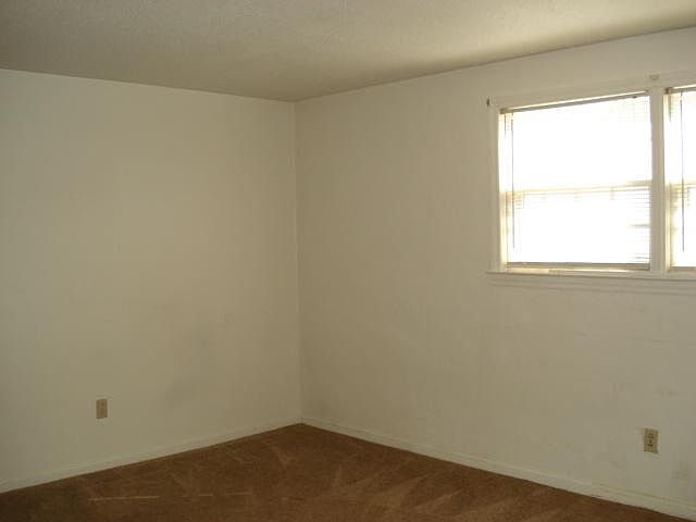 2nd image of 430 Diamond Ave APT 2