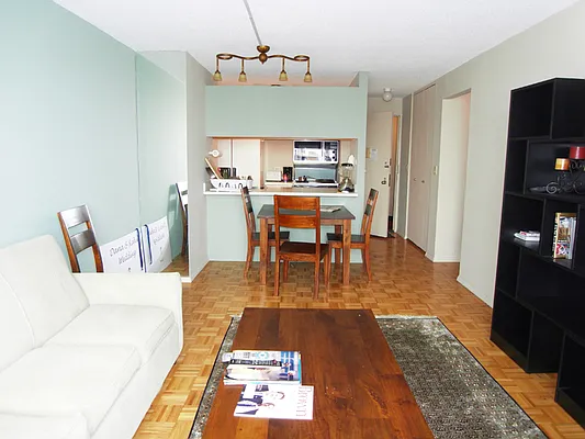 Rented by CCG Real Estate Brokerage | media 15