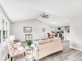 106 Chapin Greene Dr #106, Ludlow, MA 01056