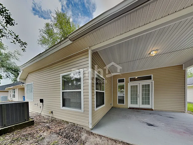 10902 Campus Heights Ln — Photo 21
