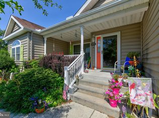 4 Sunrise Ln, Ocean View, DE 19970