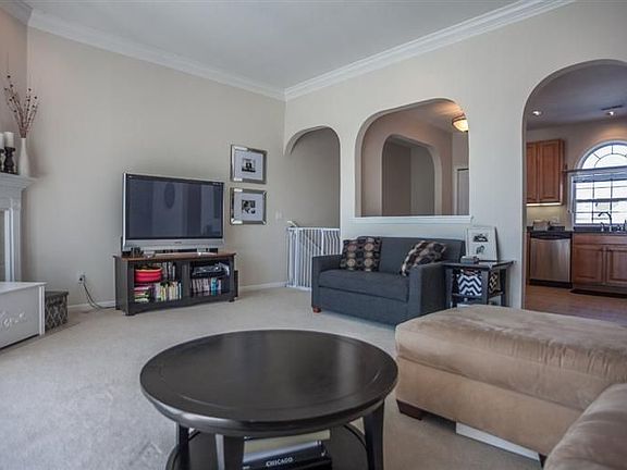 5th image of 2928 N Knightsbridge Cir