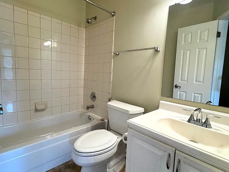 5316 Ridley Ct — Photo 20