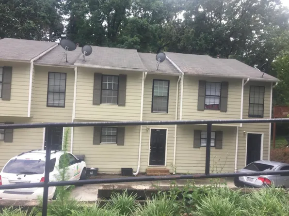 4678 Lois Dr, Sugar Hill, GA 30518