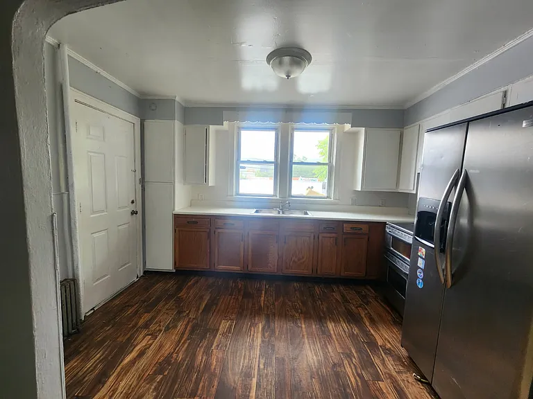 371 Blackman St #2 — Photo 1