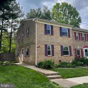 9801 Lakepointe Dr, Burke, VA, 22015