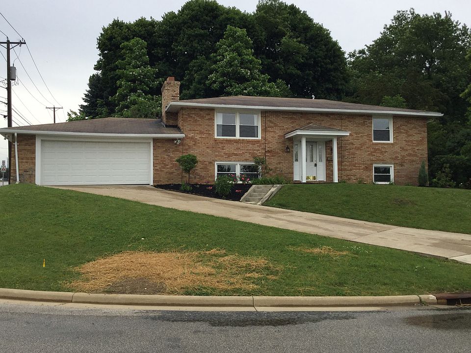 4 Bed 2 Full Bath