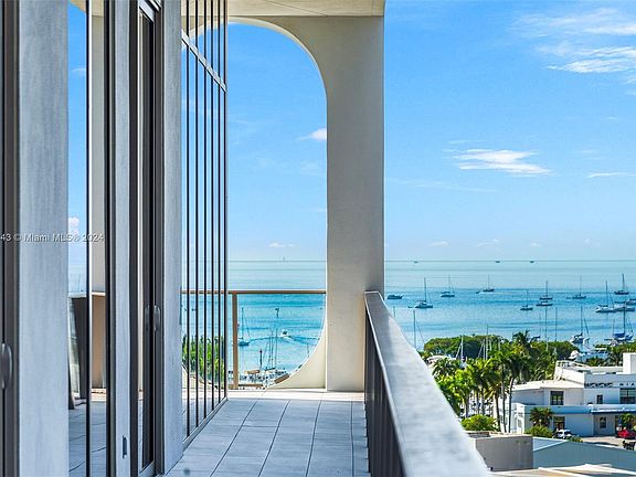 5th image of 2655 S Bayshore Dr #801