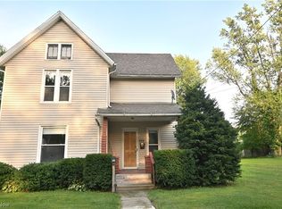 566 Broad St, Conneaut, OH 44030