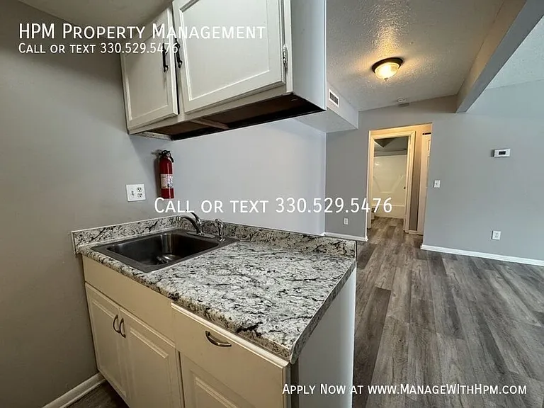 4233 Middlebranch Ave NE #4 — Photo 5