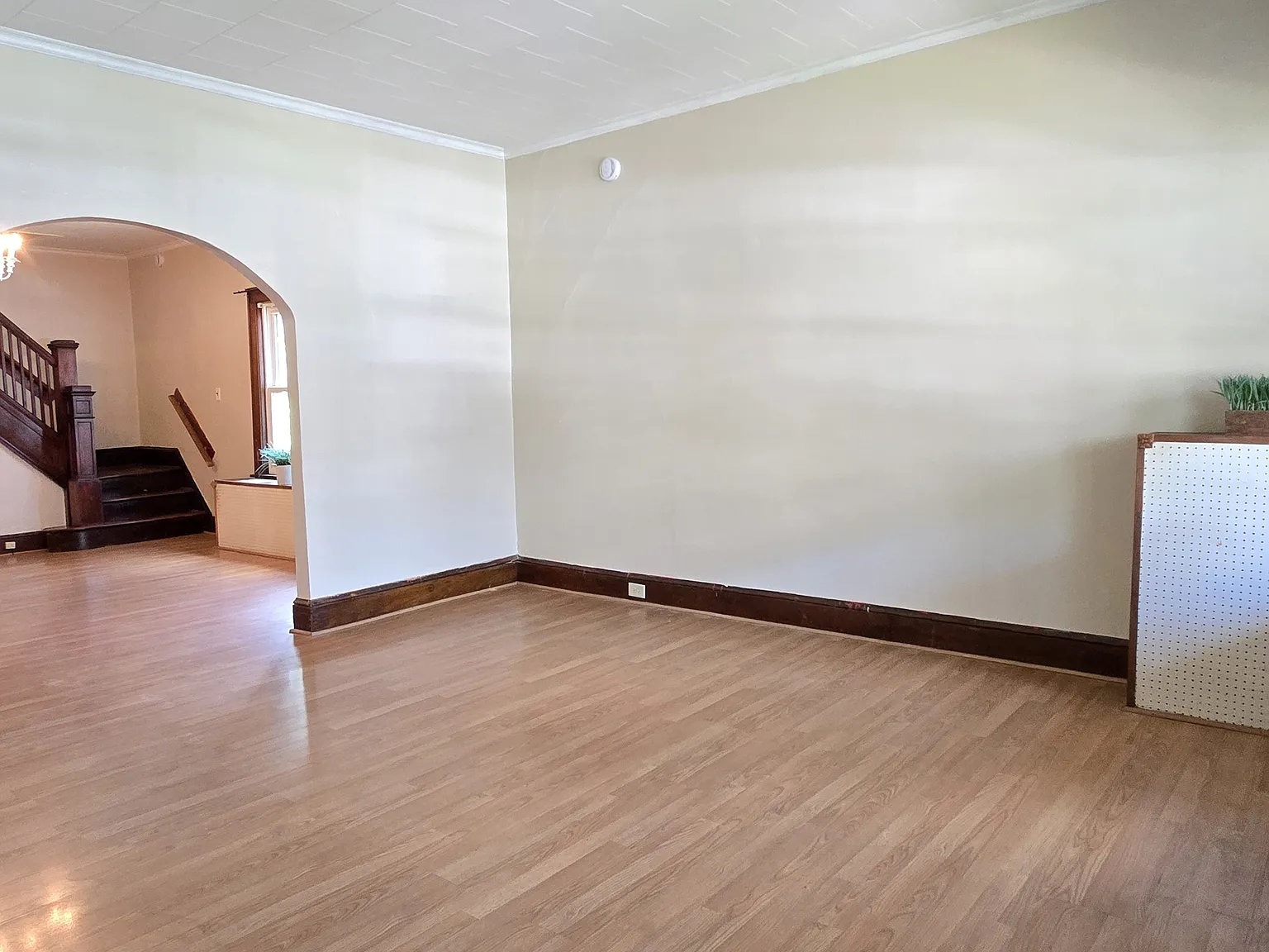 3 bed, 1199 sqft, $1,425 — Photo 4